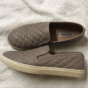 Steve Madden slip on ecentrcq shoes